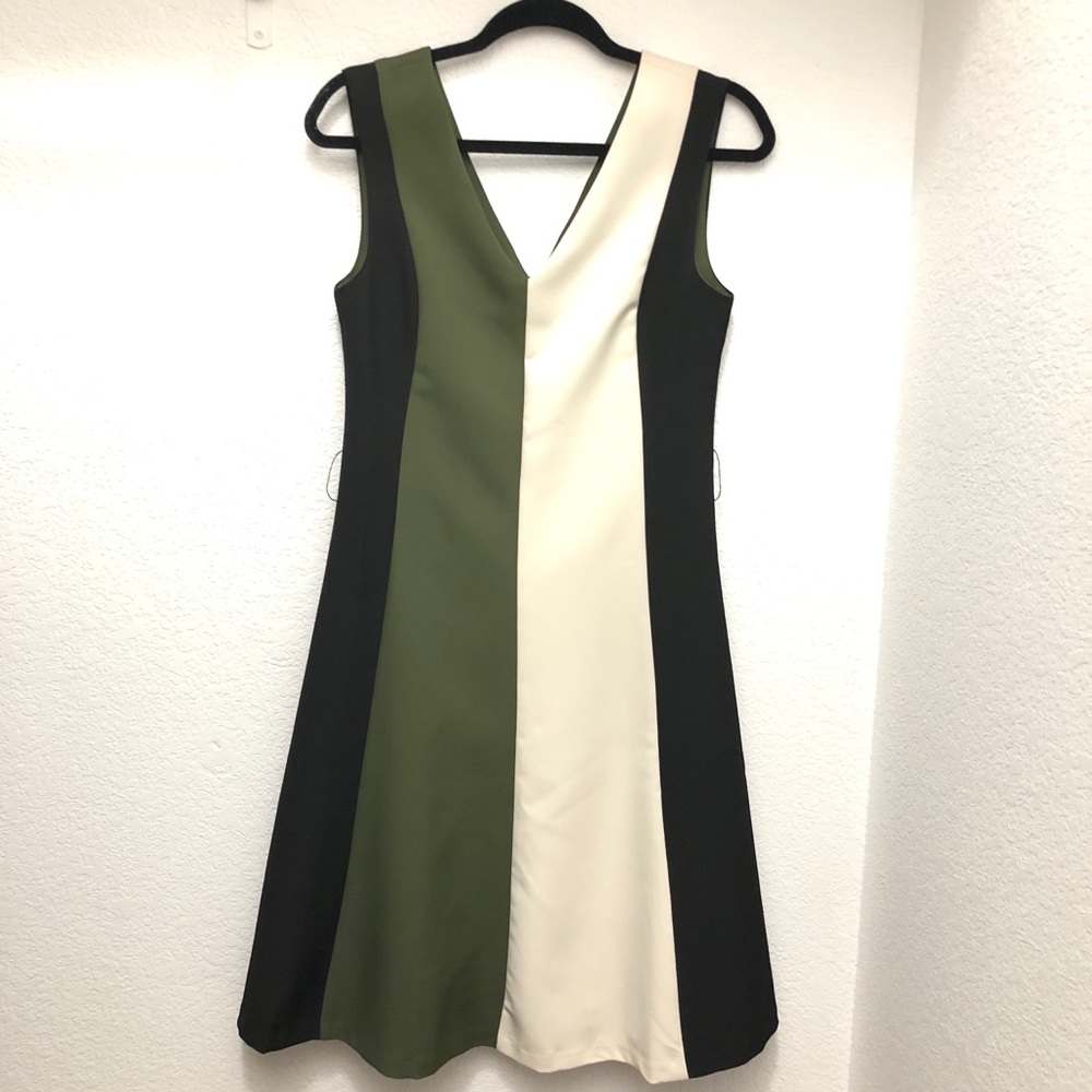 Elegant Sleeveless  dress
